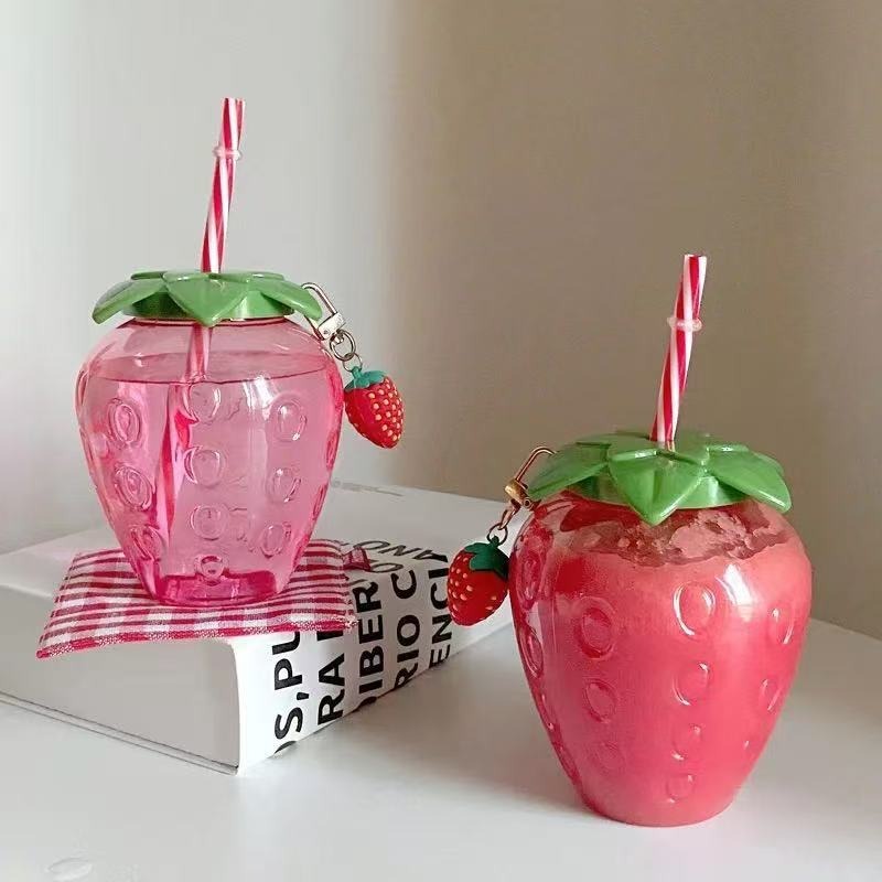 1pc Strawberry Straw Cup 500ml - Coffee Equipment Home avaliação e preço