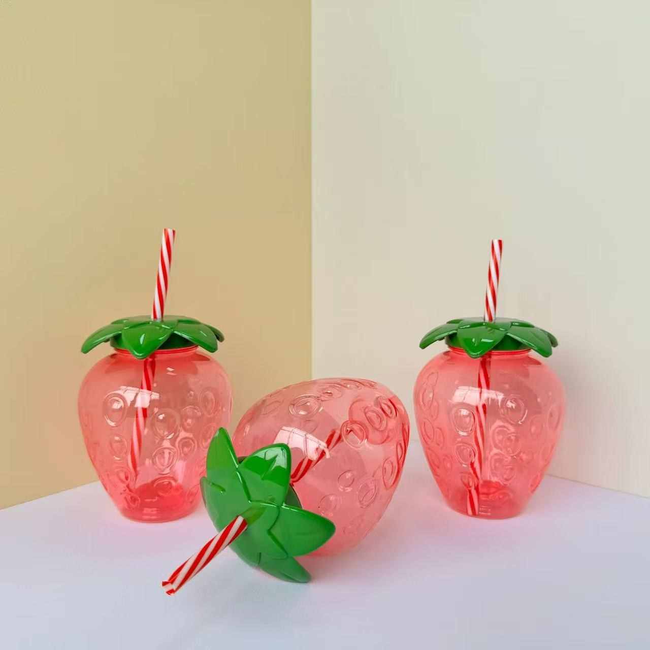 1pc Strawberry Straw Cup 500ml - Coffee Equipment Home avaliação e preço